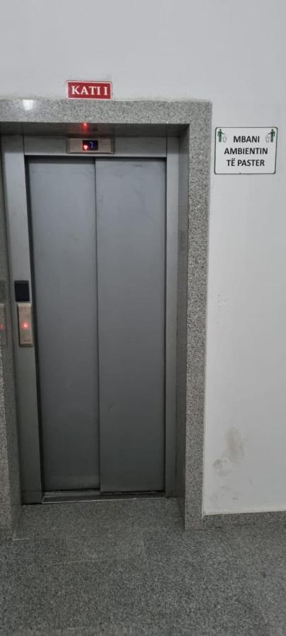 Tirana Daily Rental Apartments 1 외부 사진