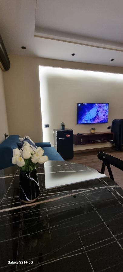 Tirana Daily Rental Apartments 1 외부 사진